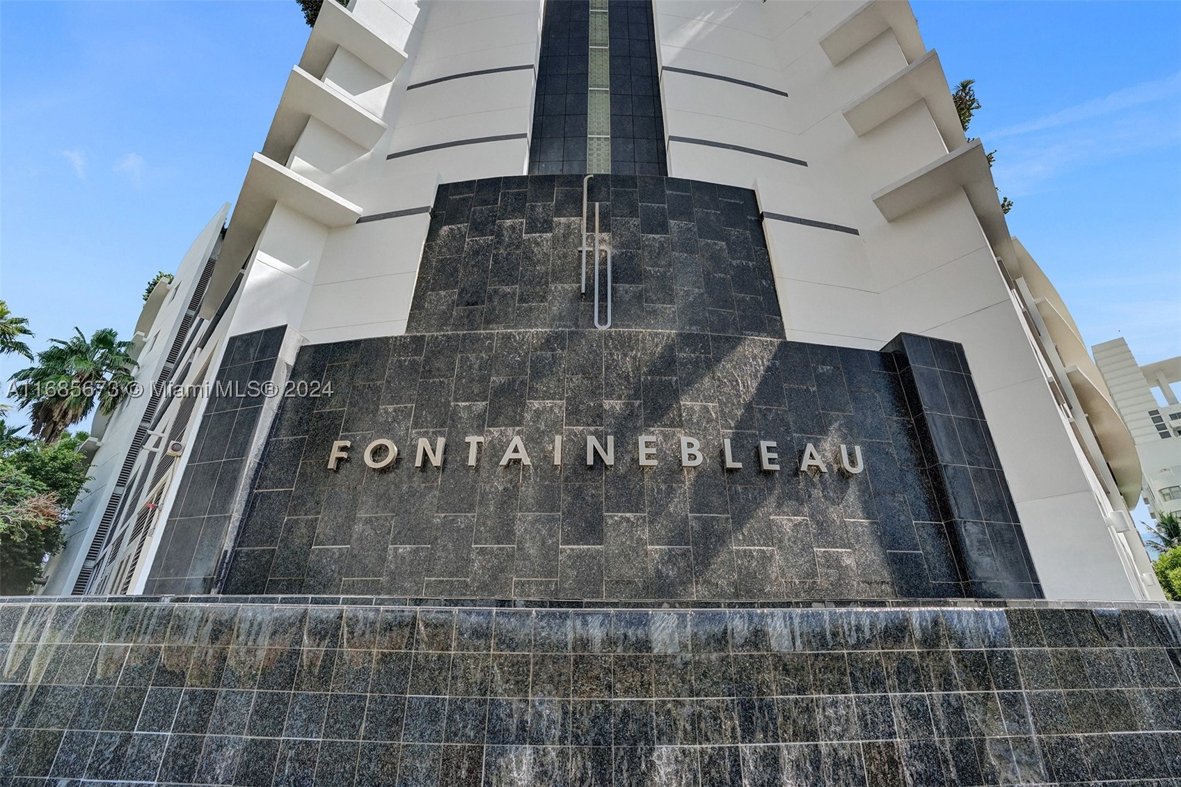 4391 Collins Ave #915, Miami Beach FL 33140