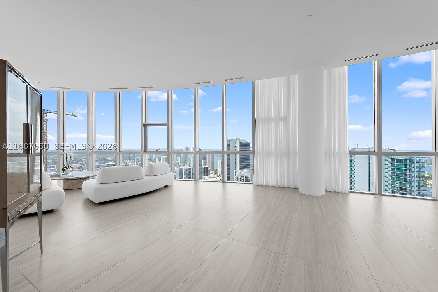 851 NE 1st Ave #PH 5700, Miami FL 33132