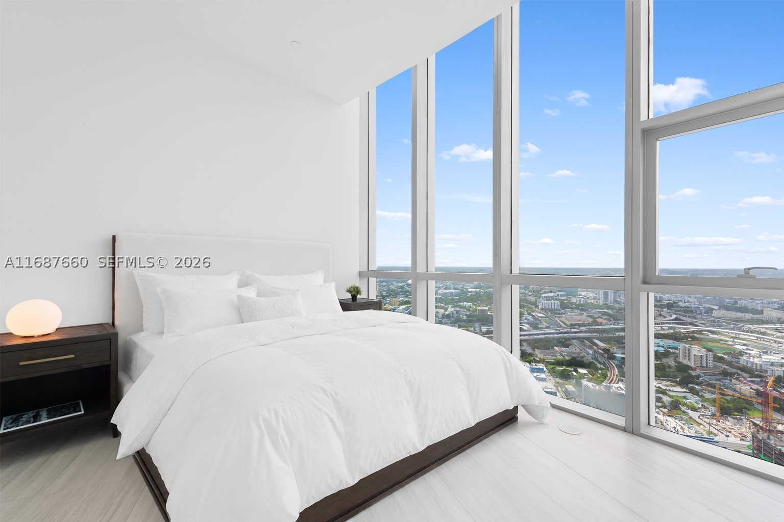 851 NE 1st Ave #PH 5700, Miami FL 33132
