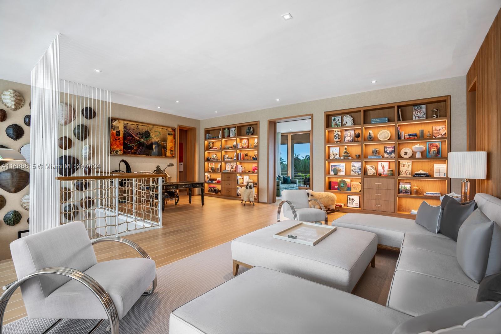 1510 W 25th St, Miami Beach FL 33140