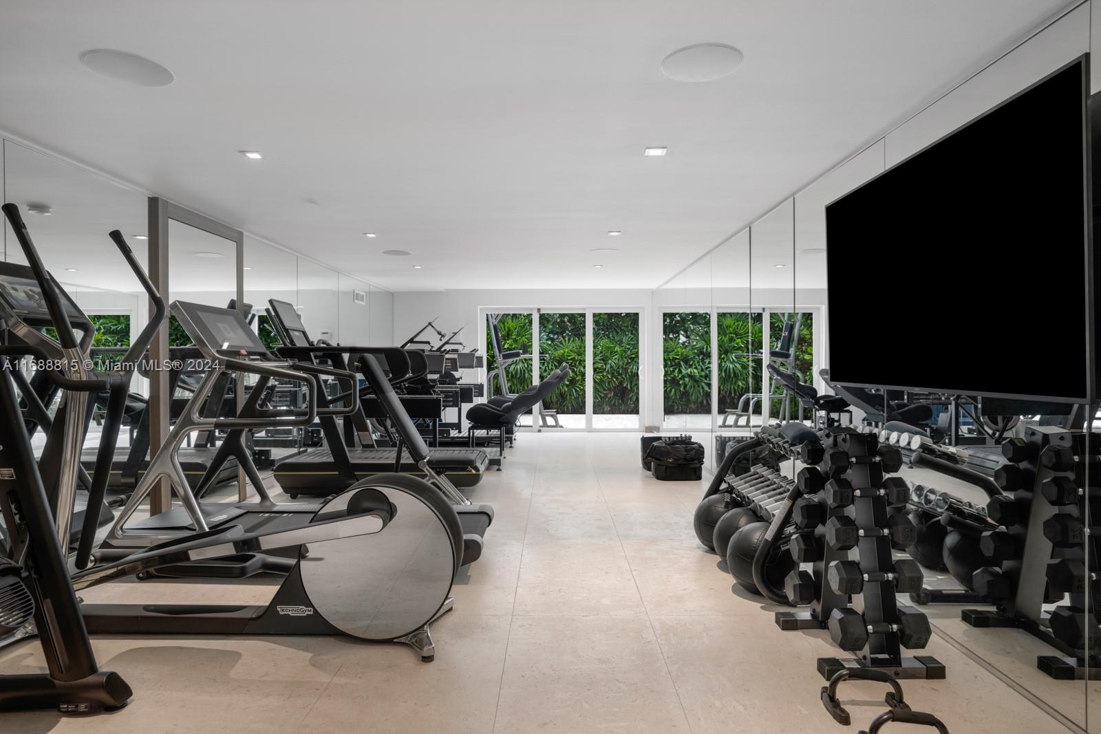 1510 W 25th St, Miami Beach FL 33140