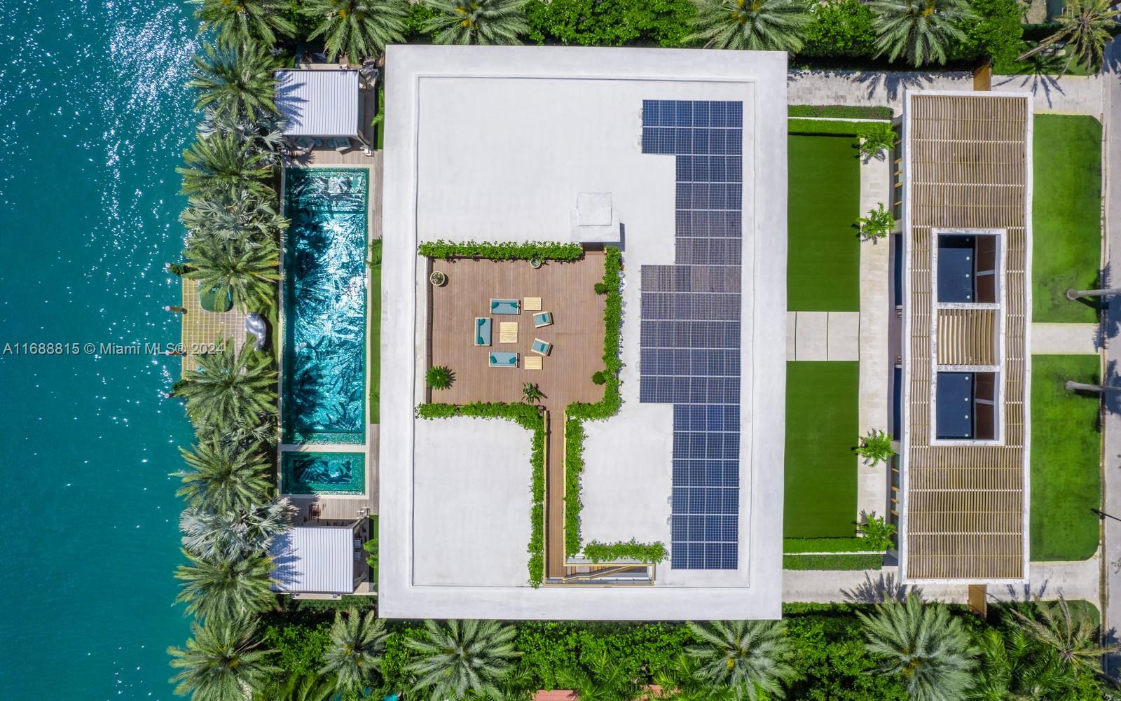 1510 W 25th St, Miami Beach FL 33140
