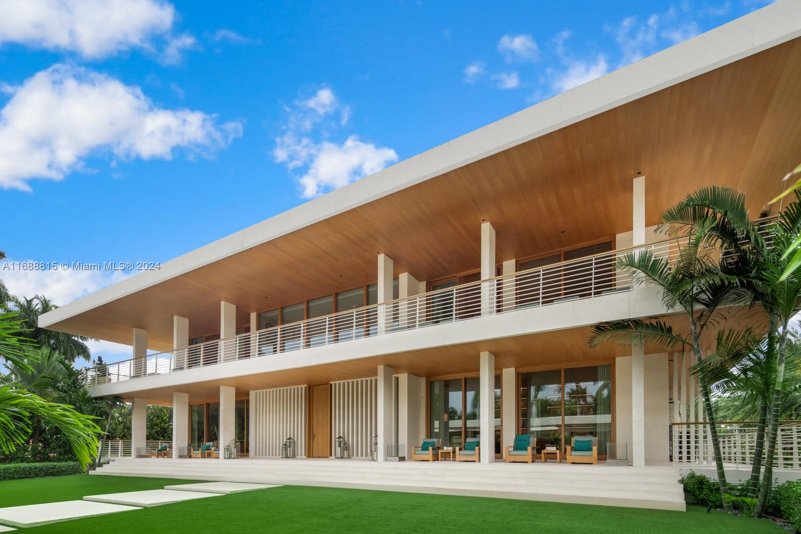 1510 W 25th St, Miami Beach FL 33140