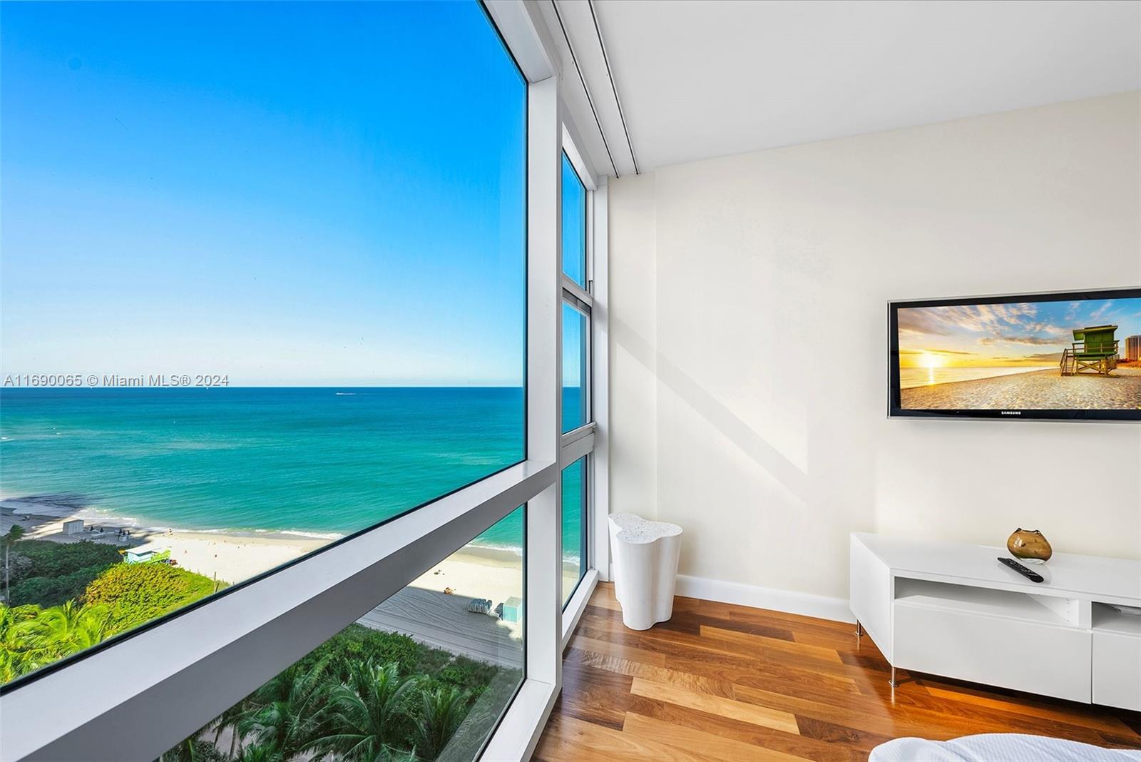 6801 Collins Ave #1203, Miami Beach FL 33141