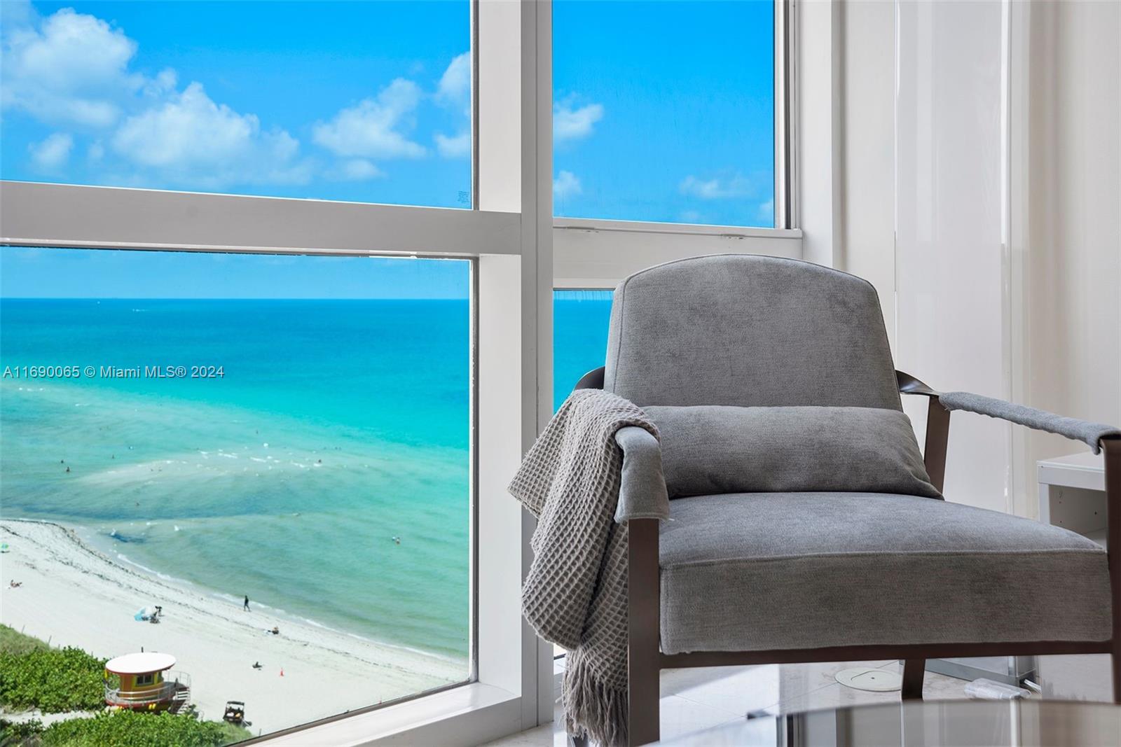 6801 Collins Ave #1203, Miami Beach FL 33141