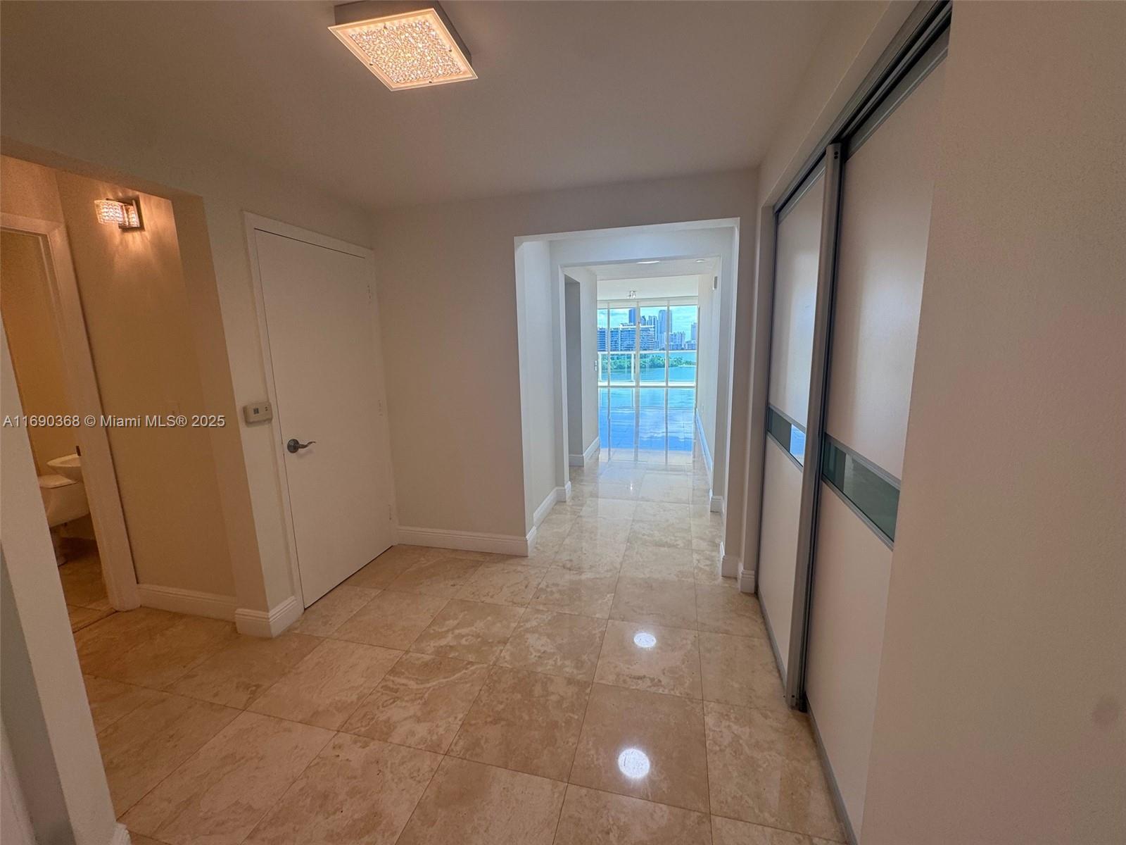 3330 NE 190 ST #1215, Aventura FL 33180