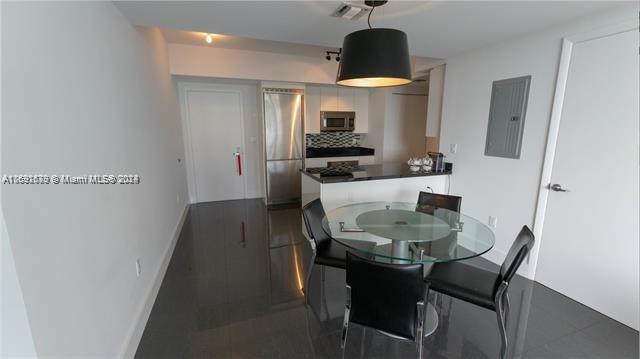 92 SW 3rd St #1802, Miami FL 33130