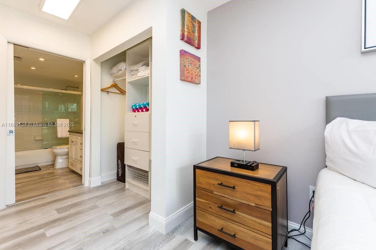 19999 E Country Club Dr #1403, Aventura FL 33180