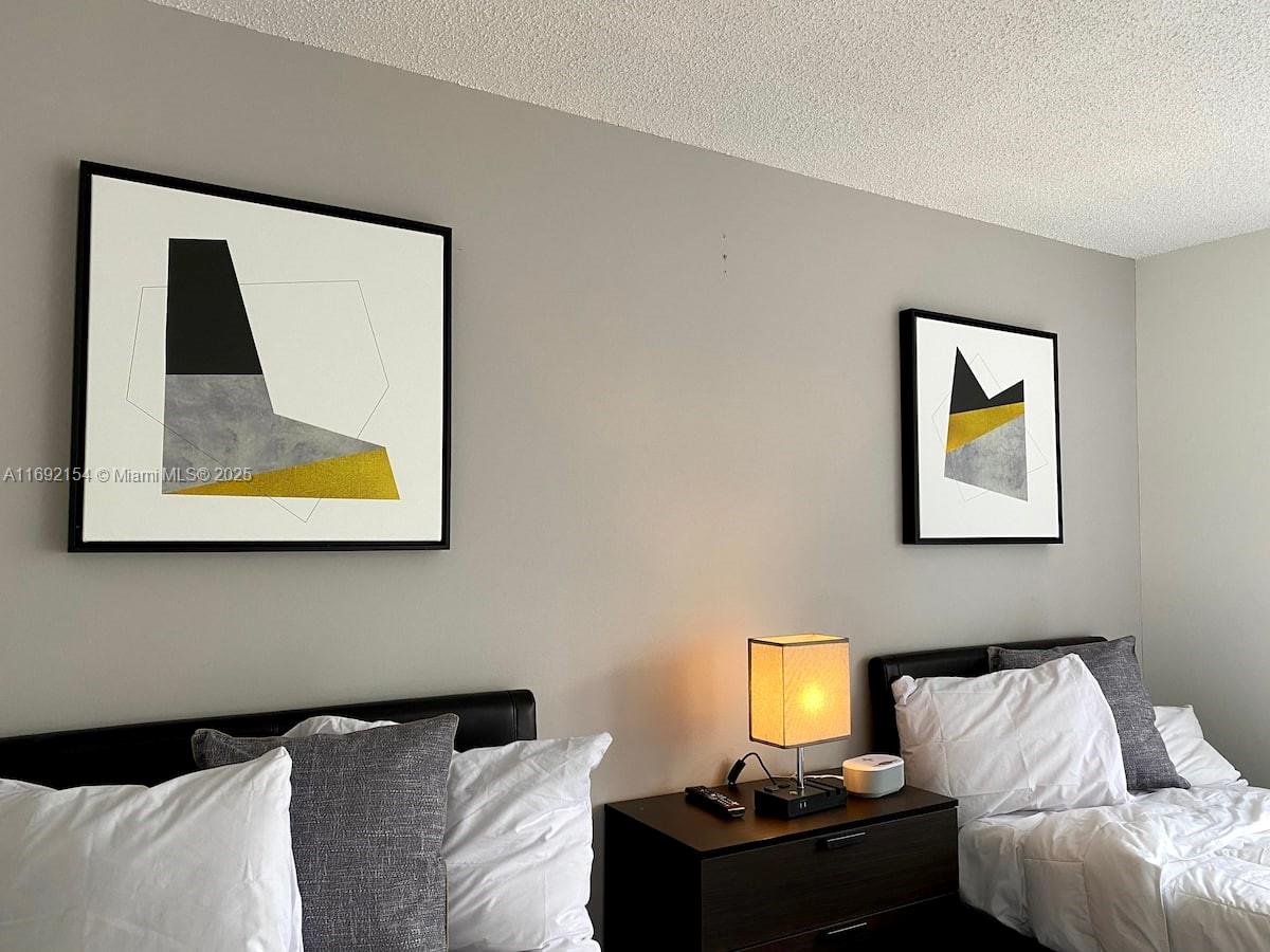 19999 E Country Club Dr #1403, Aventura FL 33180