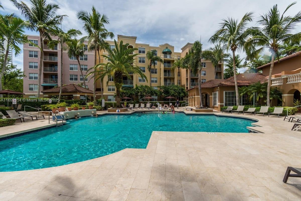 19999 E Country Club Dr #1403, Aventura FL 33180