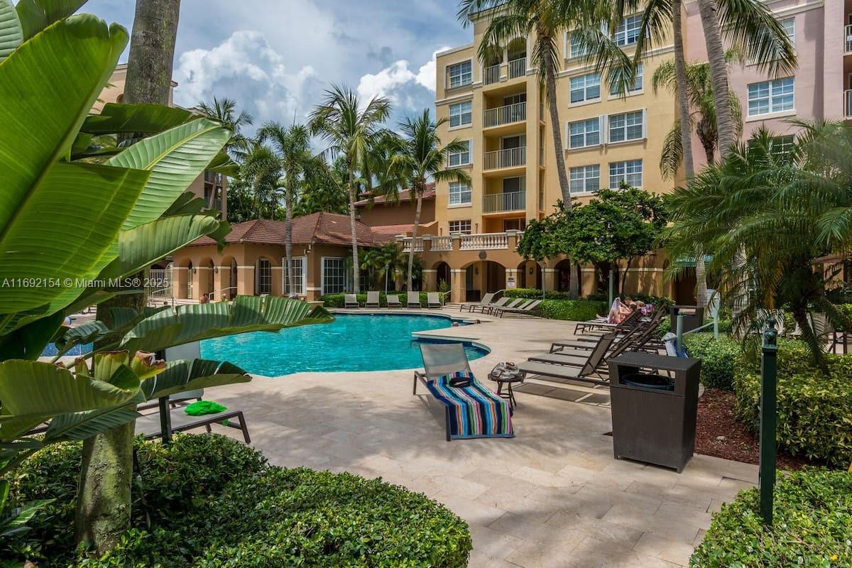 19999 E Country Club Dr #1403, Aventura FL 33180