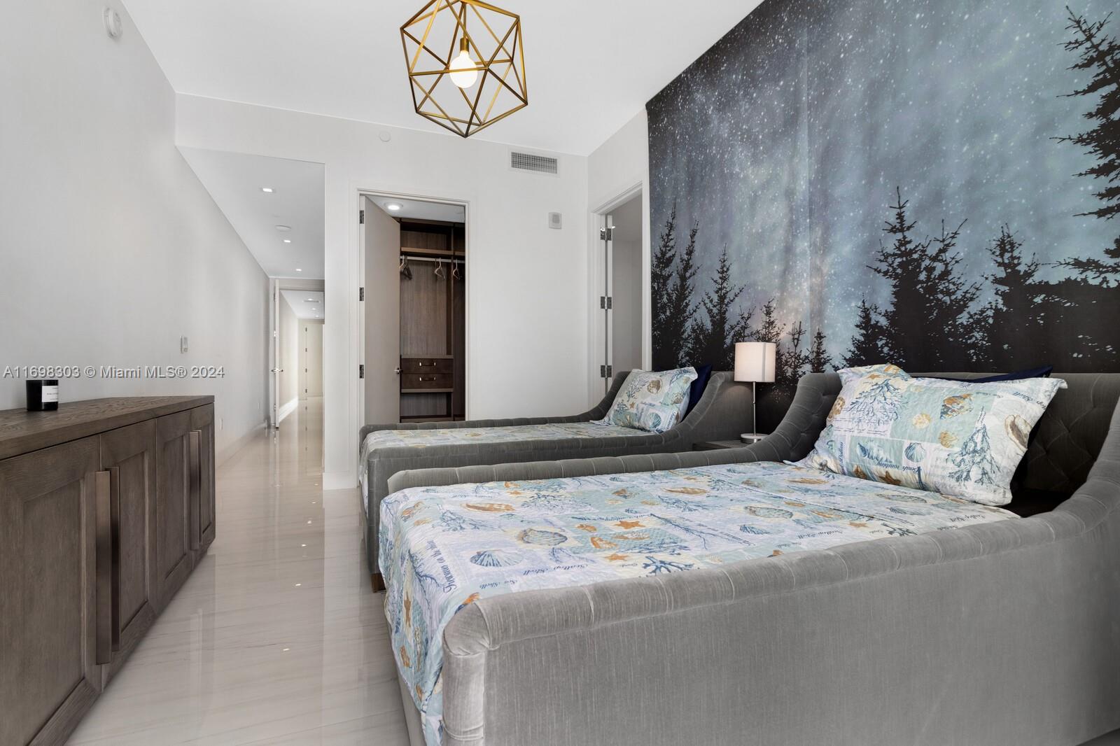 16901 Collins Ave #1402, Sunny Isles Beach FL 33160
