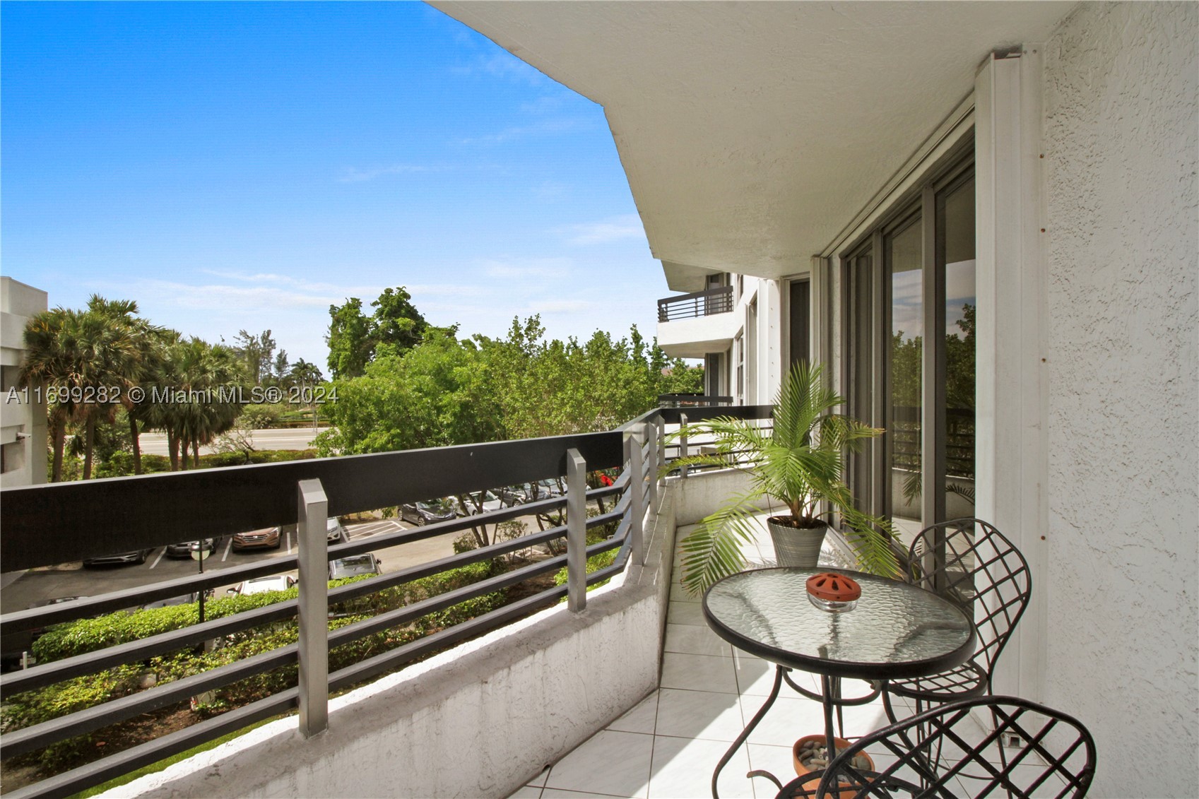 3400 NE 192nd St #307, Aventura FL 33180