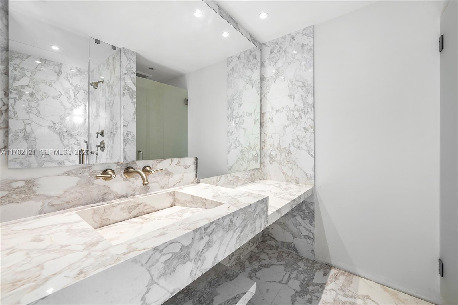 49 Palm Ave, Miami Beach FL 33139