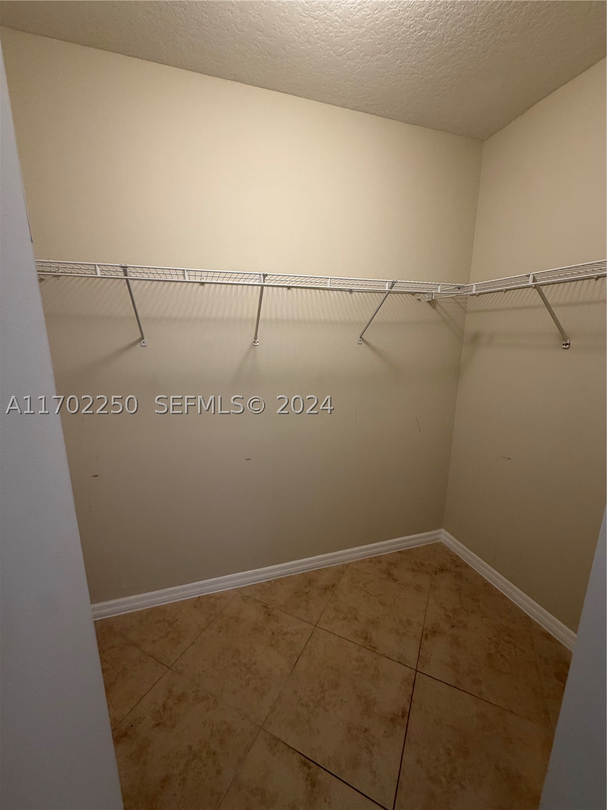 16699 Collins Ave #1706, Sunny Isles Beach FL 33160