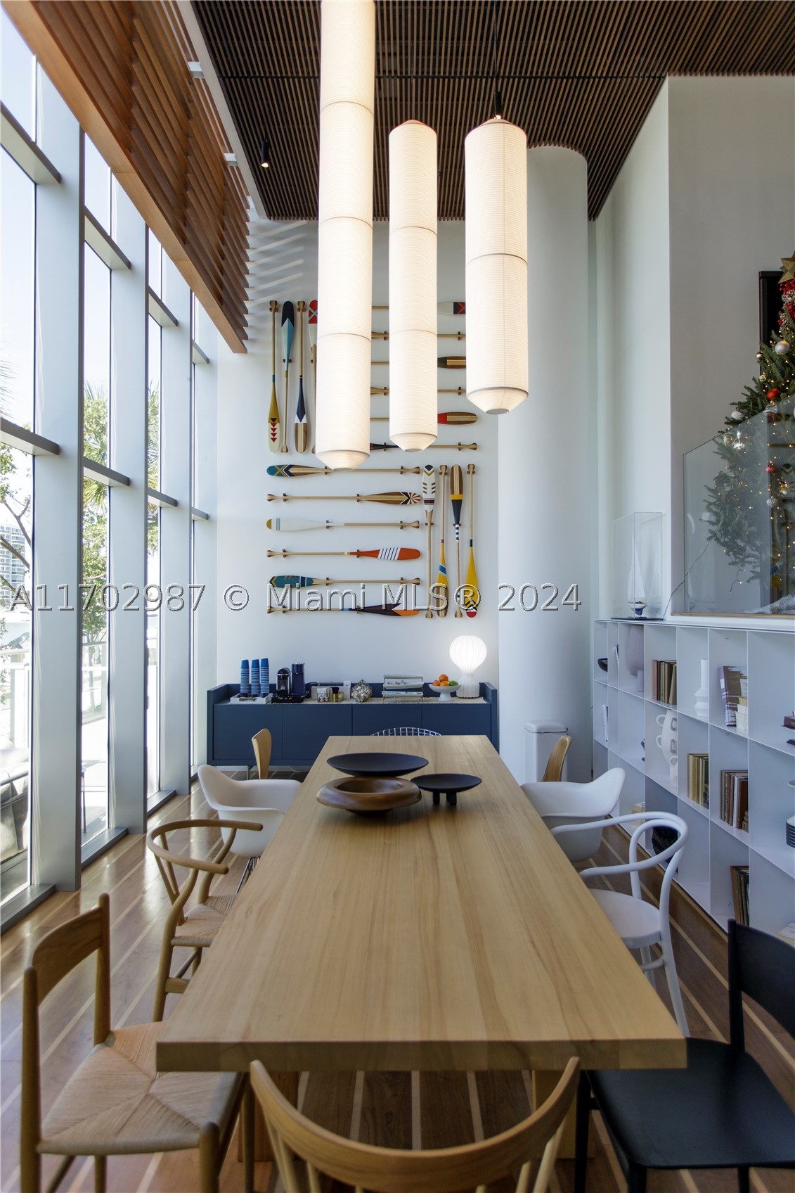 6800 Indian Creek Dr #PH2, Miami Beach FL 33141