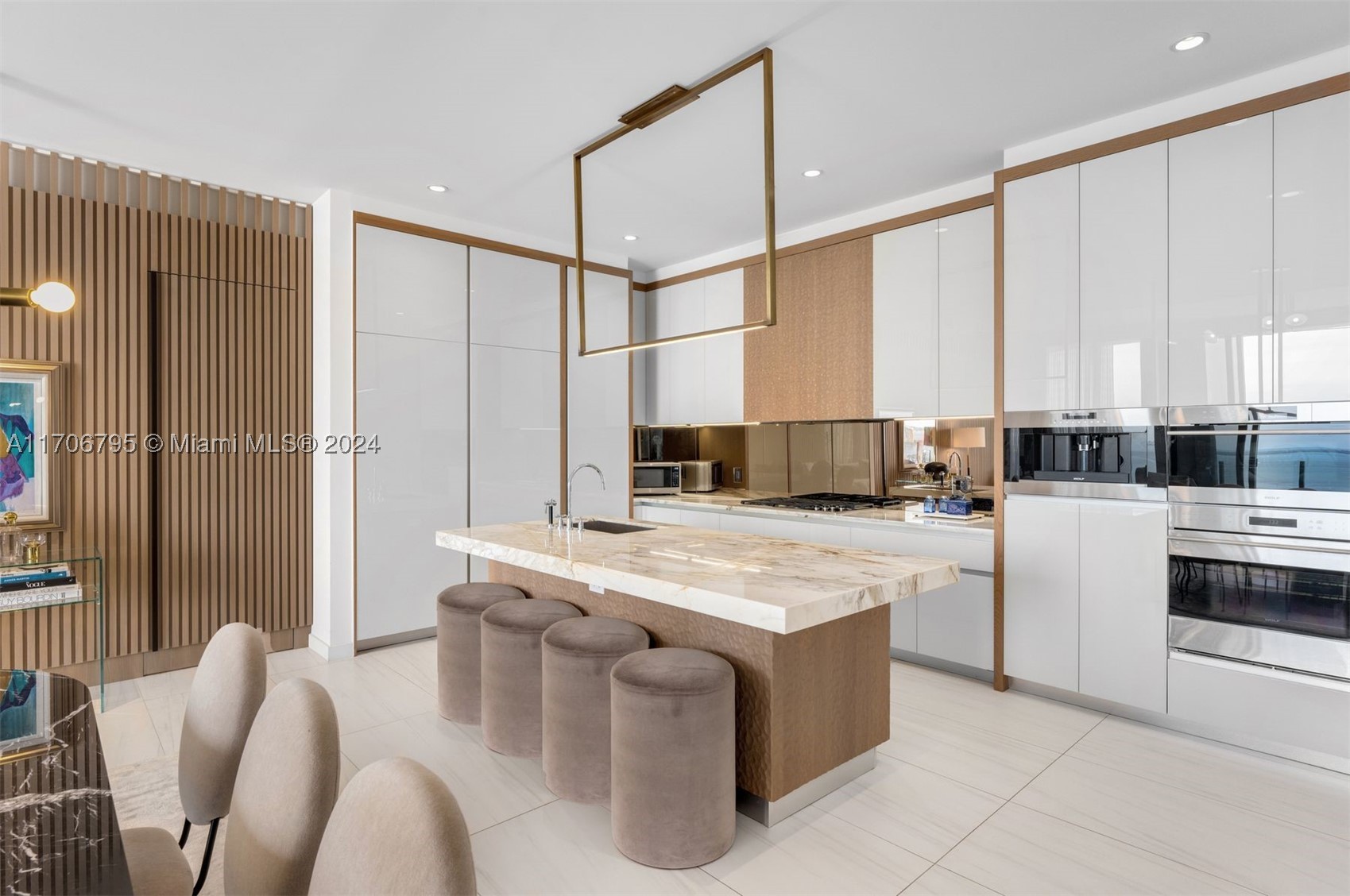 2811 S Bayshore Dr #20BC, Miami FL 33133