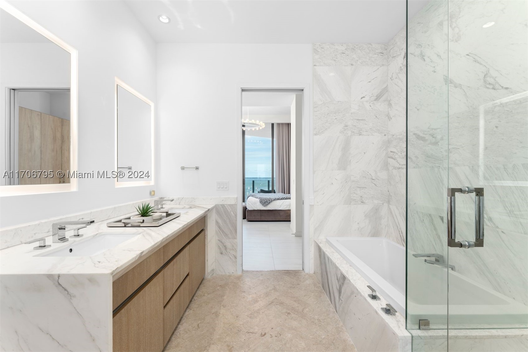2811 S Bayshore Dr #20BC, Miami FL 33133