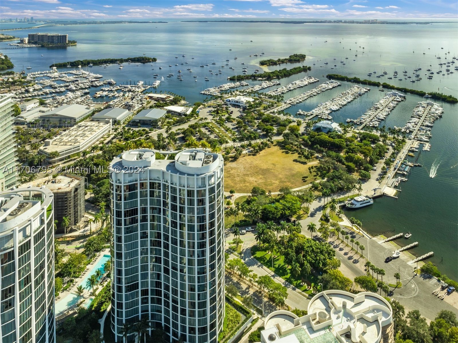 2811 S Bayshore Dr #20BC, Miami FL 33133