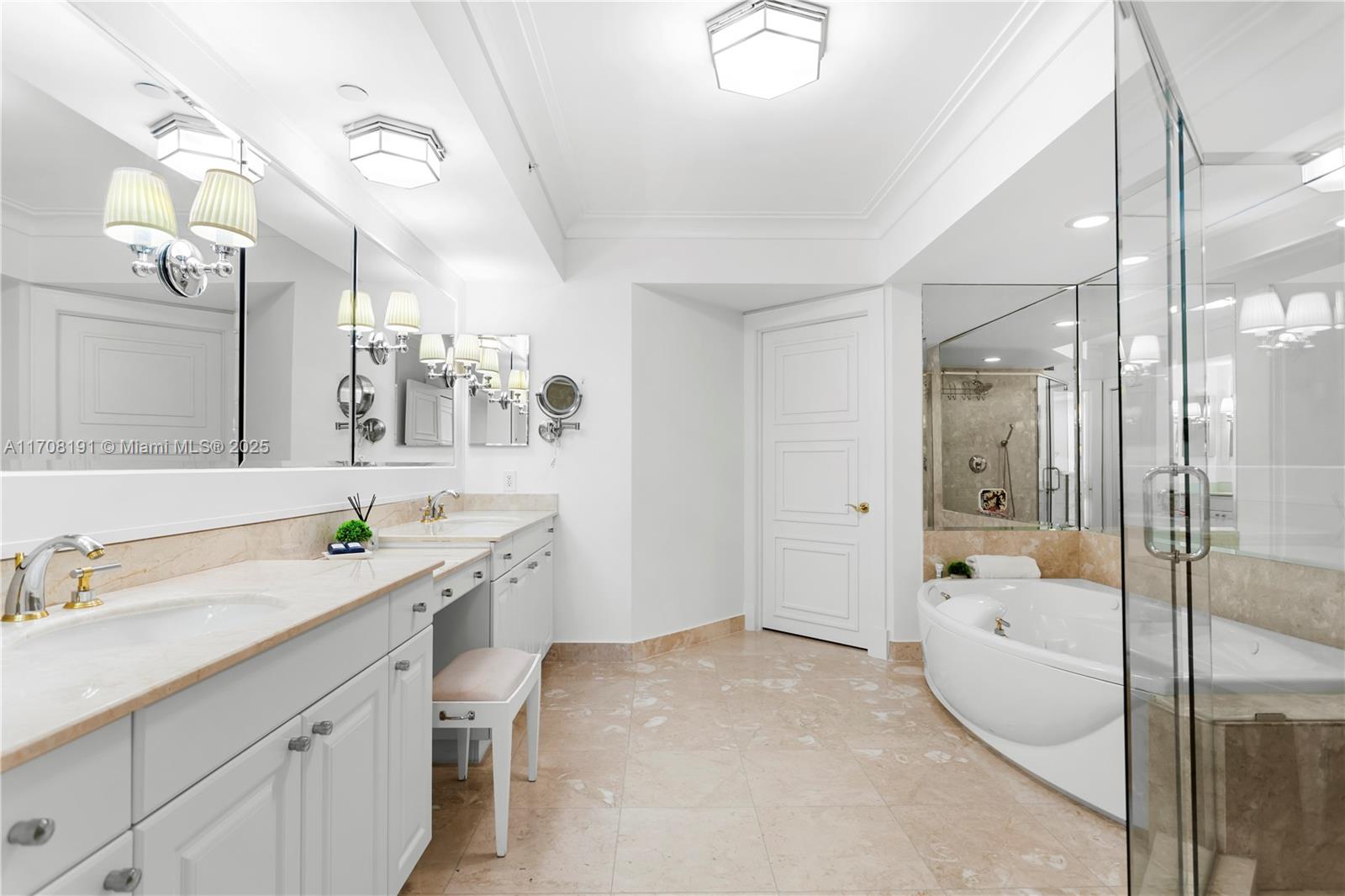 20201 E Country Club Dr #1902, Aventura FL 33180