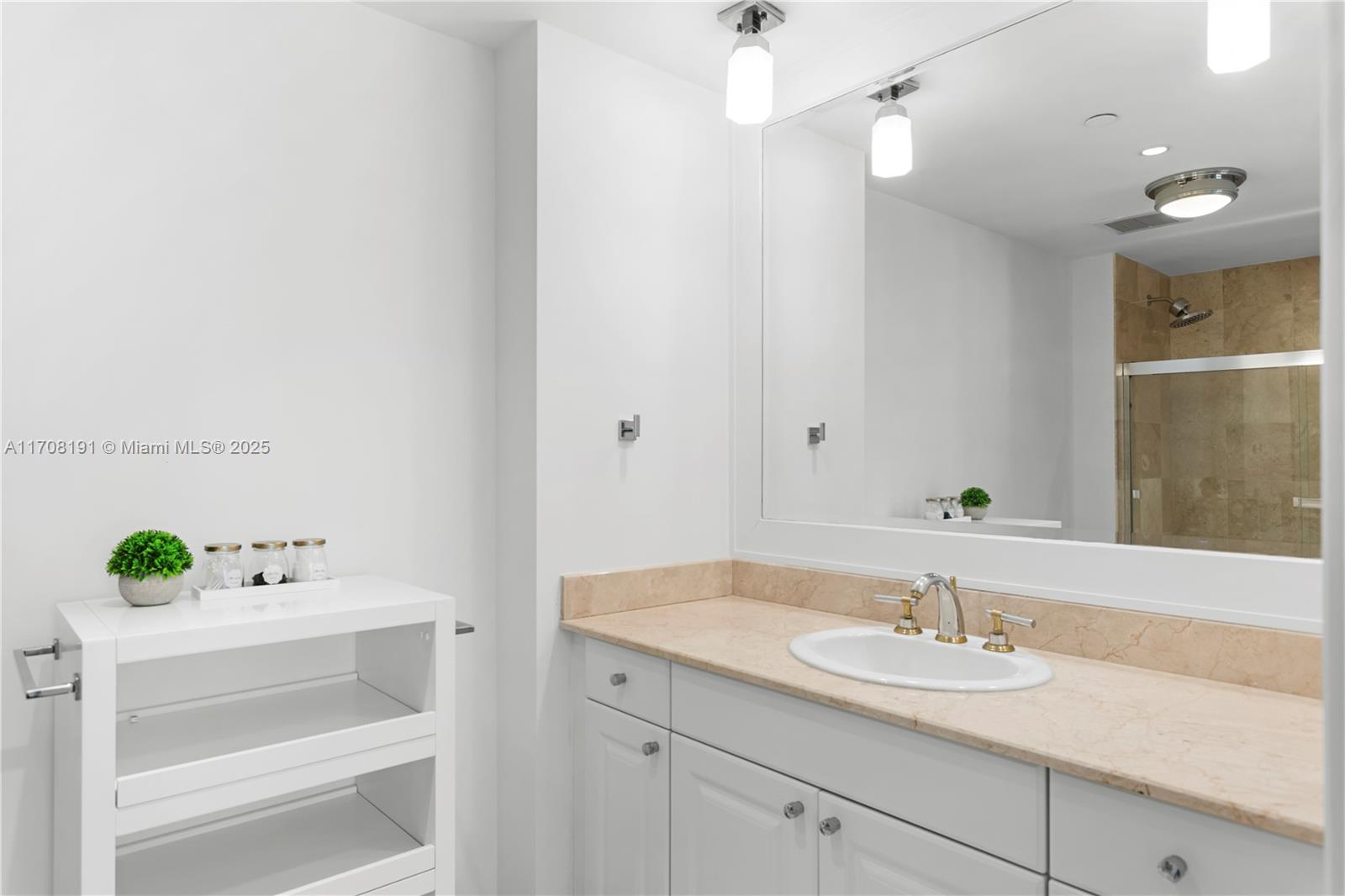 20201 E Country Club Dr #1902, Aventura FL 33180