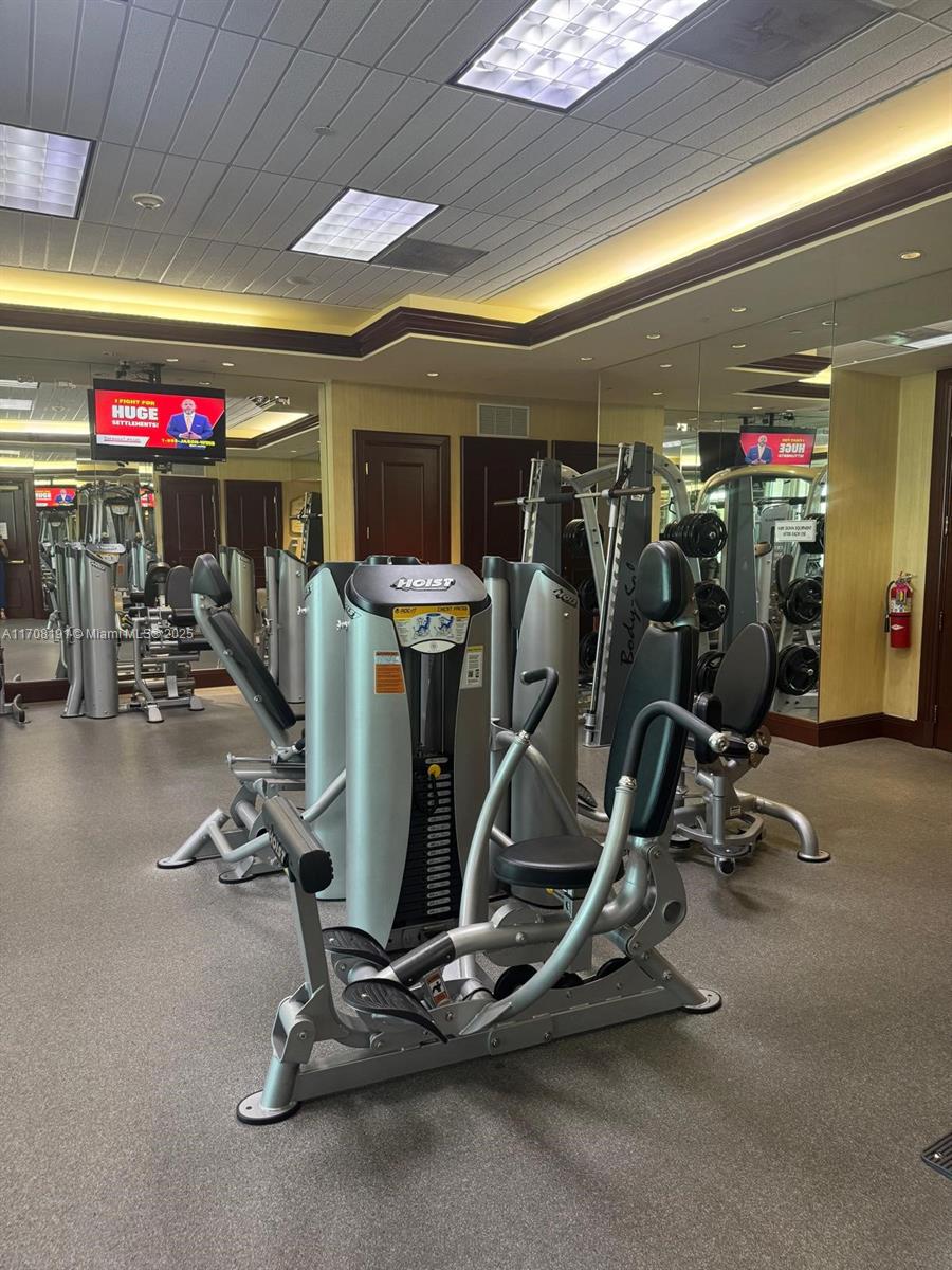 20201 E Country Club Dr #1902, Aventura FL 33180