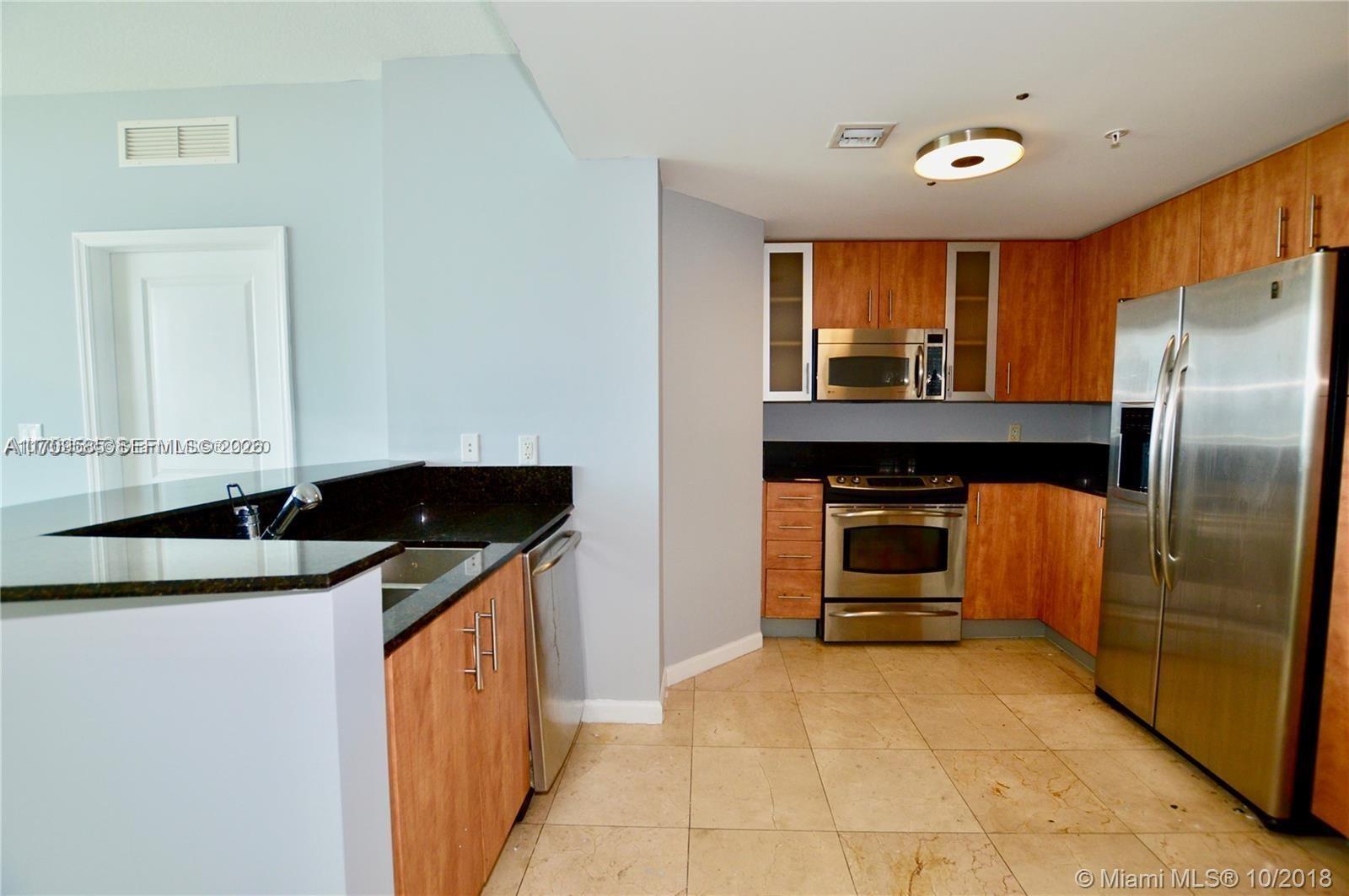 7900 Harbor Island Dr #806, North Bay Village FL 33141