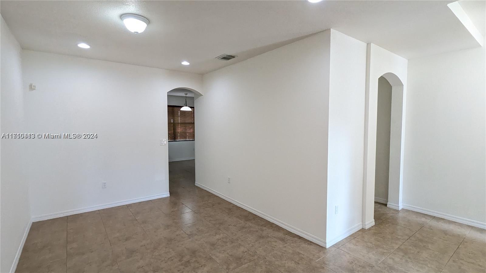 11840 SW 154th Ave #11840, Miami FL 33196