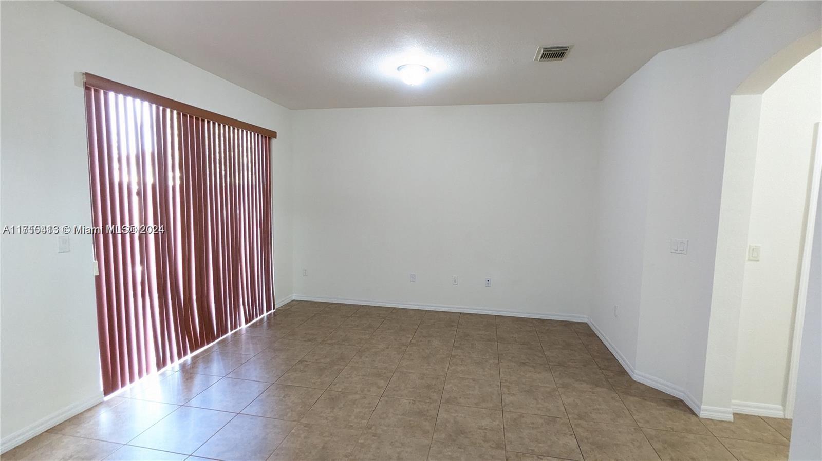 11840 SW 154th Ave #11840, Miami FL 33196