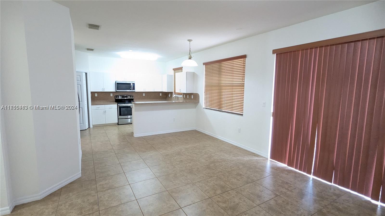 11840 SW 154th Ave #11840, Miami FL 33196