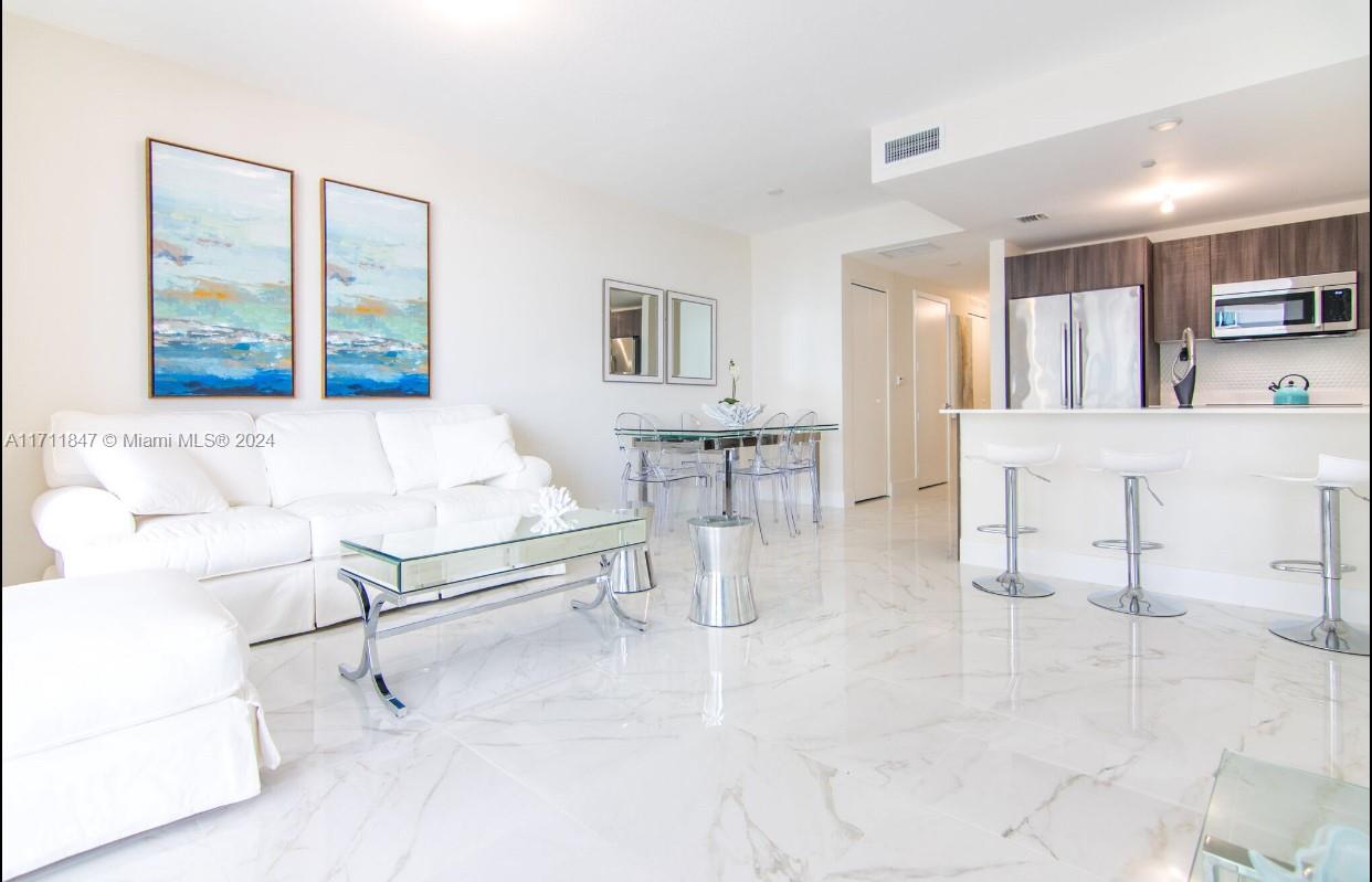 488 NE 18th St #2705, Miami FL 33132