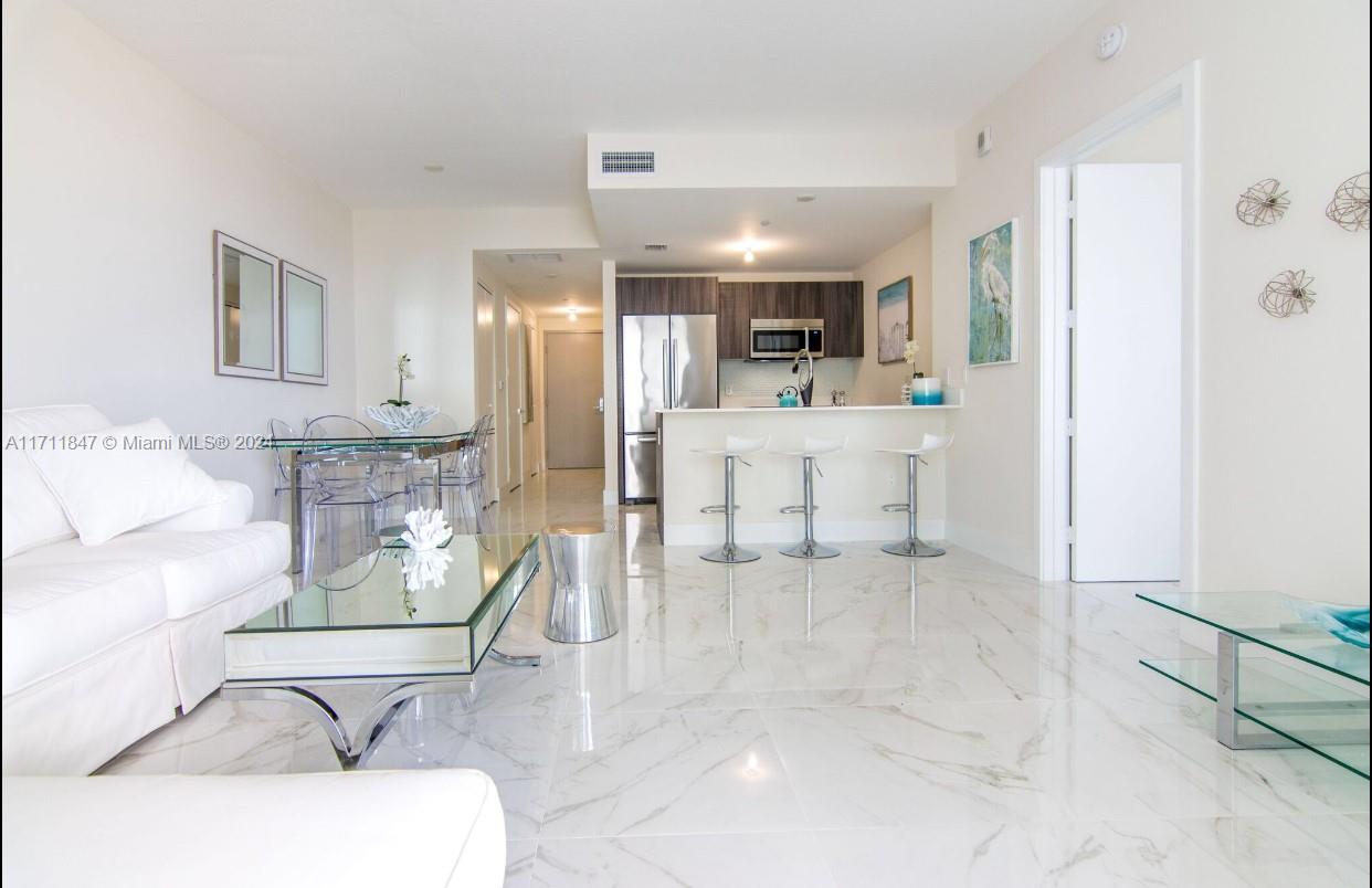 488 NE 18th St #2705, Miami FL 33132