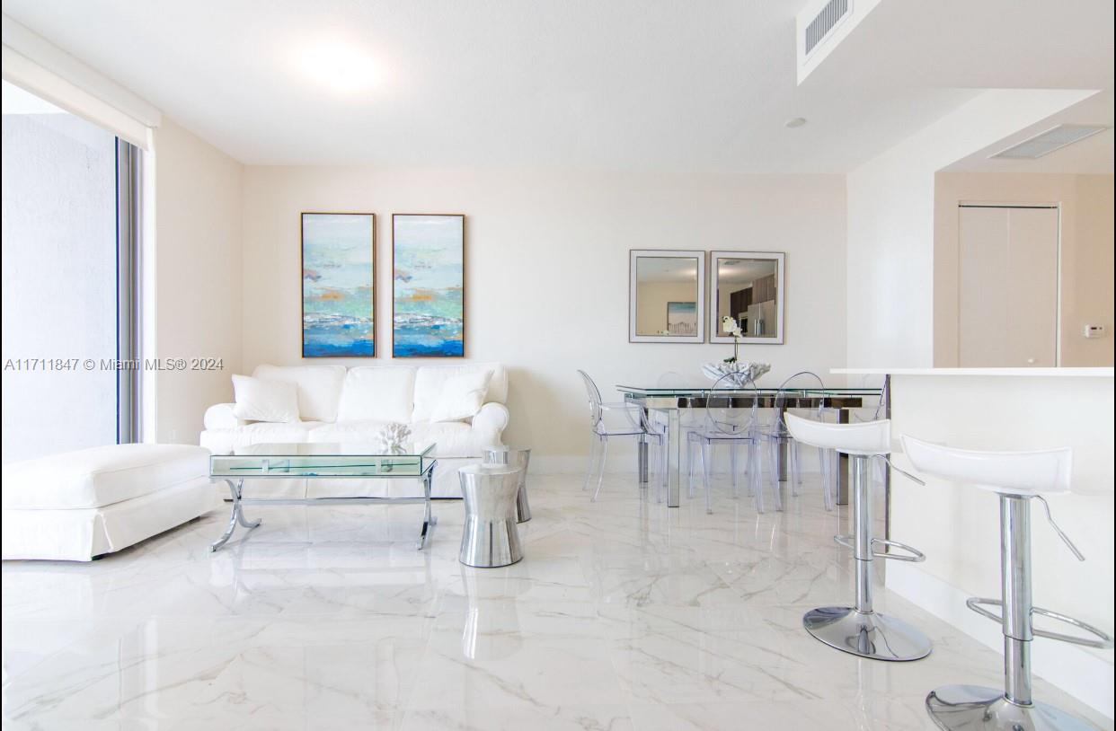 488 NE 18th St #2705, Miami FL 33132