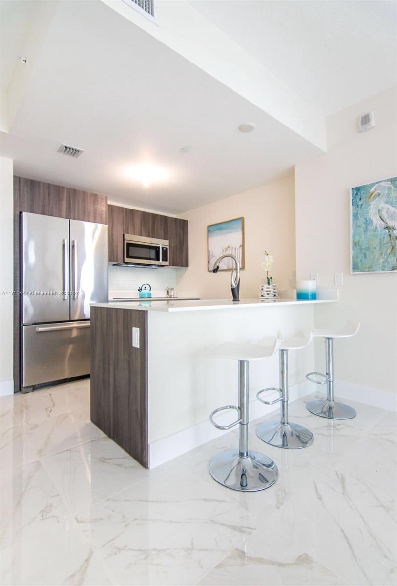 488 NE 18th St #2705, Miami FL 33132