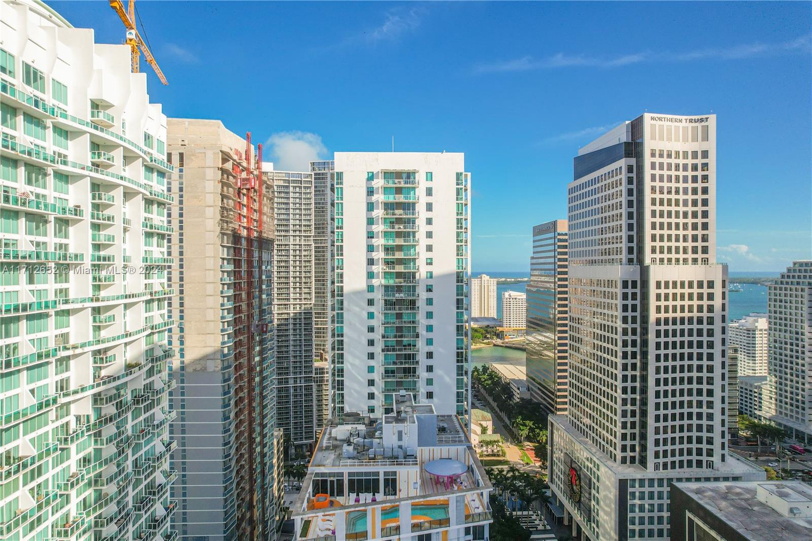 55 SE 6th St #3407, Miami FL 33131