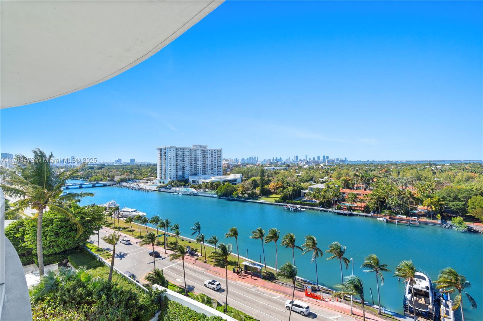 4401 Collins Ave #1015/1017, Miami Beach FL 33140