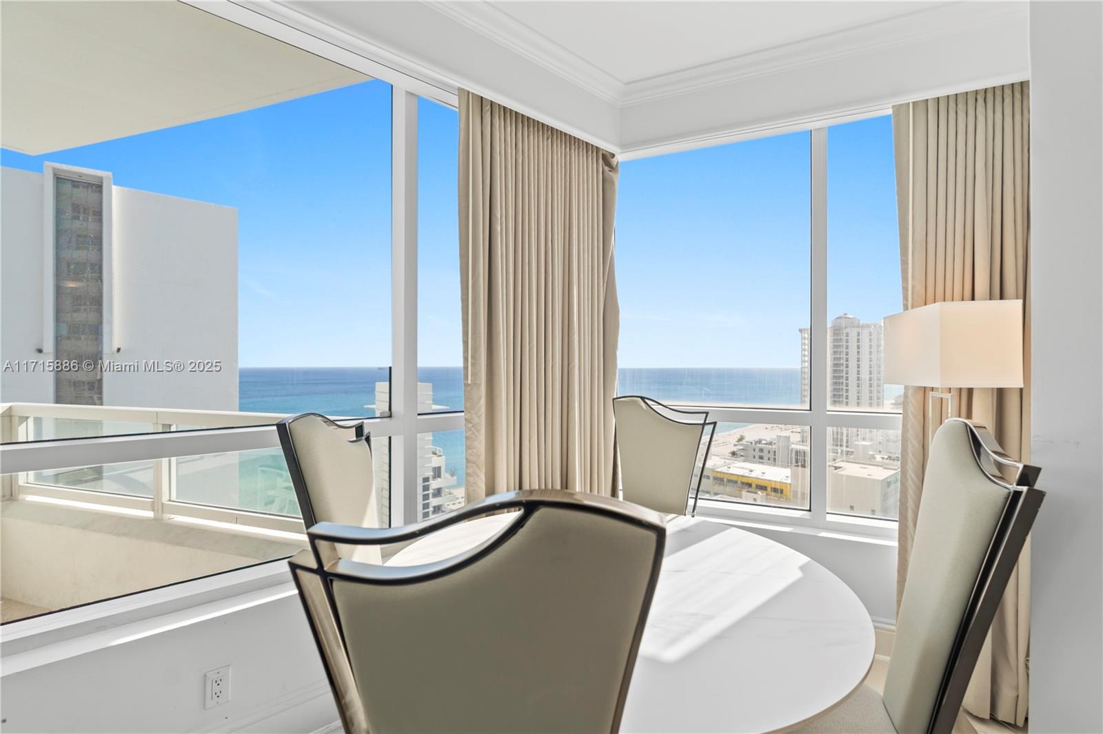 4401 Collins Ave #2104, Miami Beach FL 33140