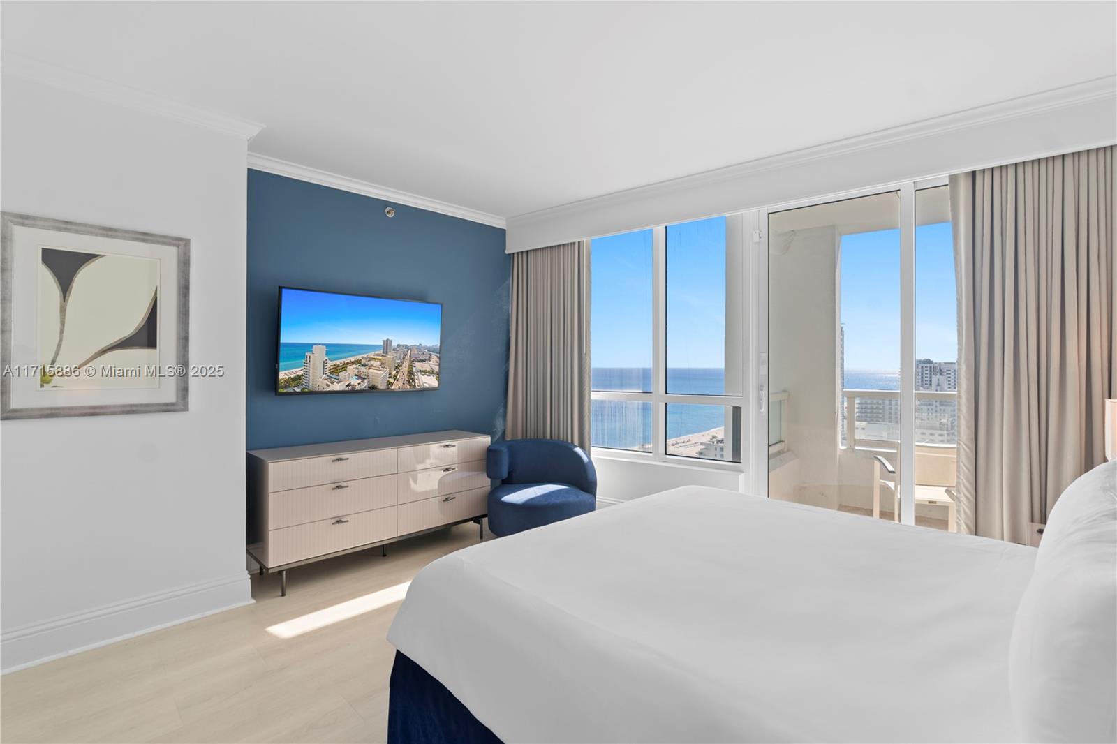 4401 Collins Ave #2104, Miami Beach FL 33140