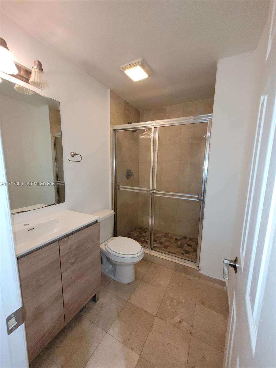 10275 Collins Ave #111, Bal Harbour FL 33154