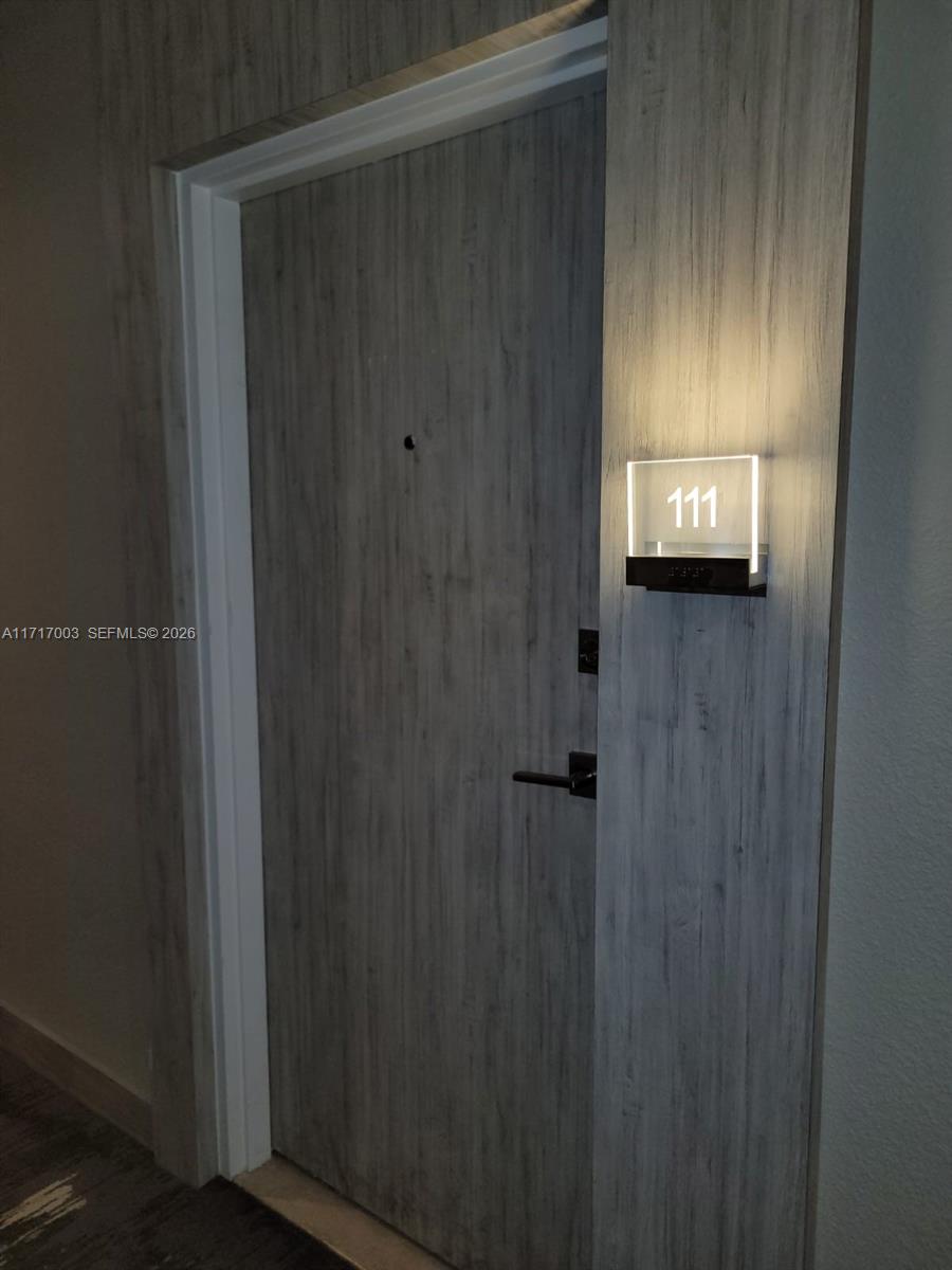 10275 Collins Ave #111, Bal Harbour FL 33154