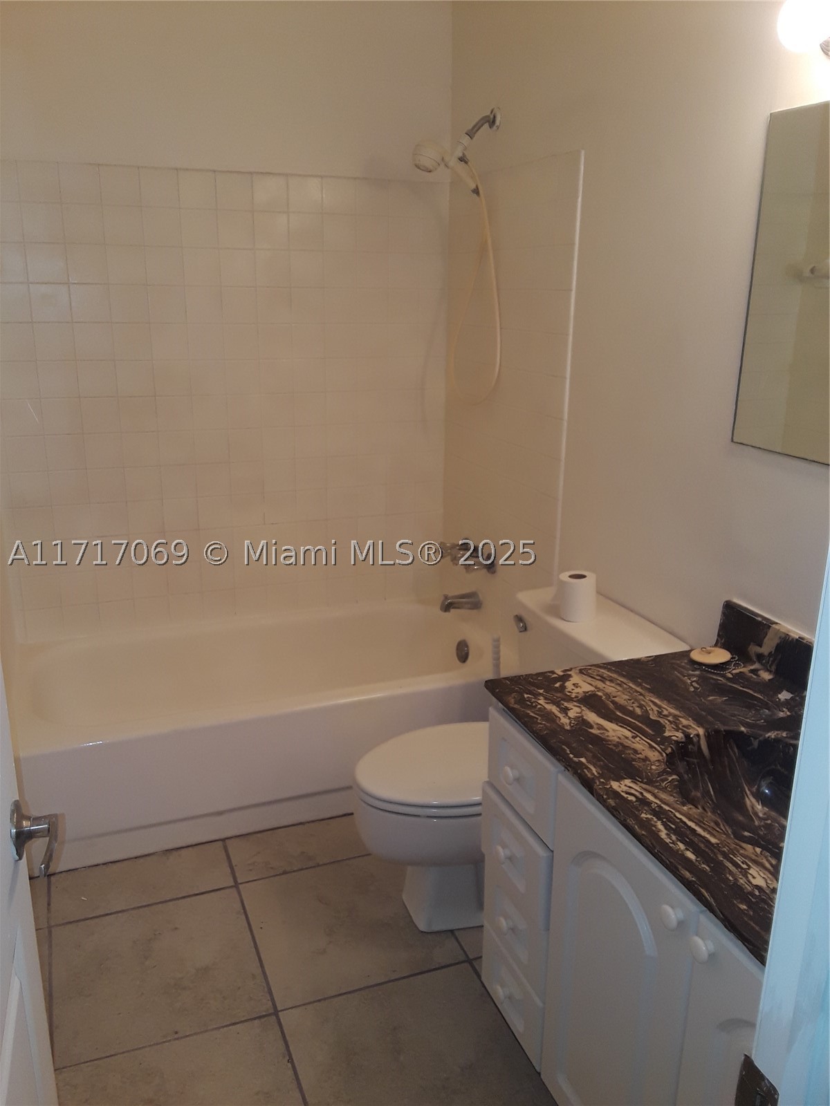 8267 SW 128th St #105, Pinecrest FL 33156