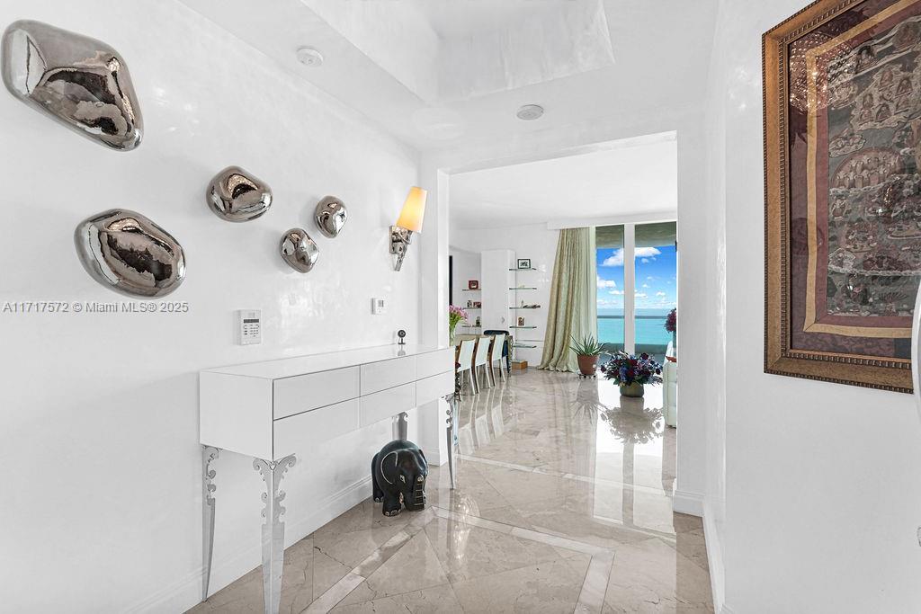 16051 Collins Ave #1004, Sunny Isles Beach FL 33160