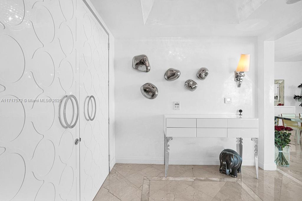 16051 Collins Ave #1004, Sunny Isles Beach FL 33160