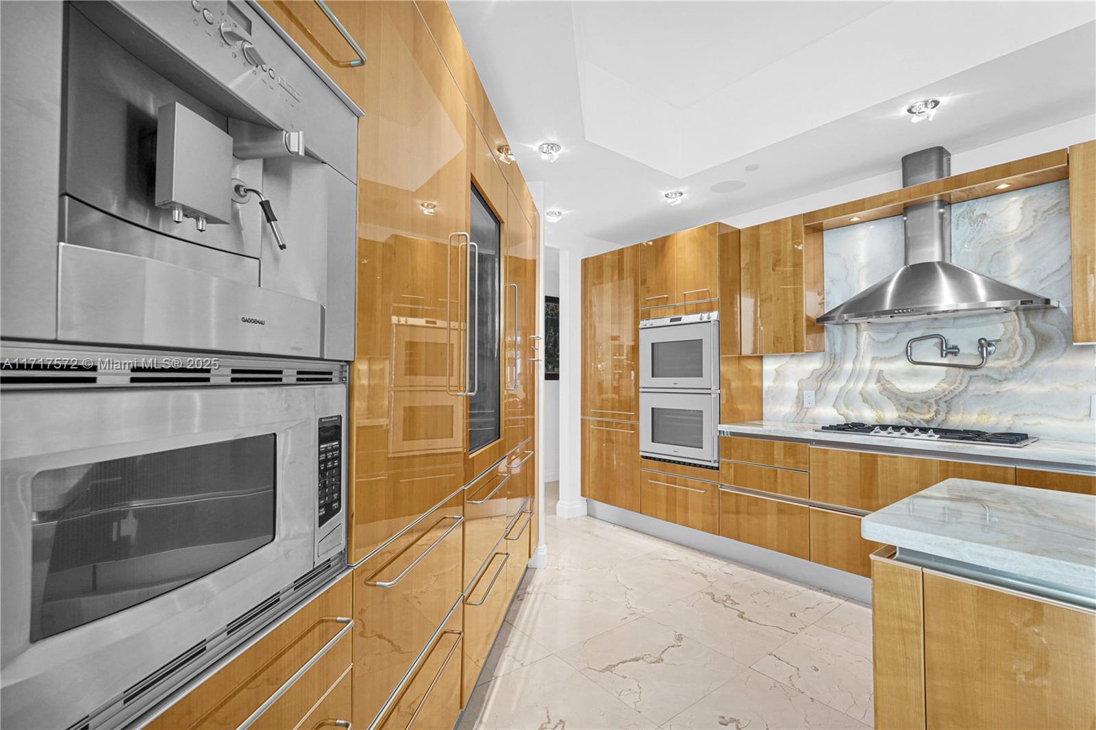 16051 Collins Ave #1004, Sunny Isles Beach FL 33160