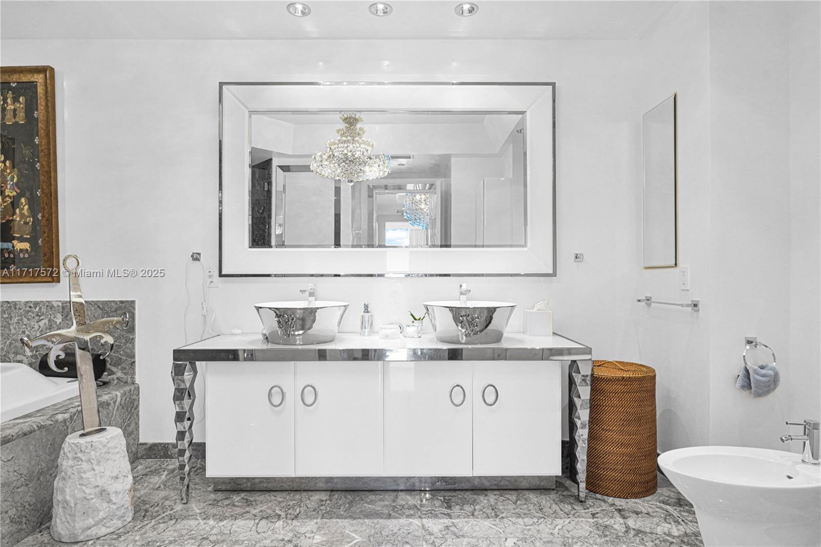 16051 Collins Ave #1004, Sunny Isles Beach FL 33160