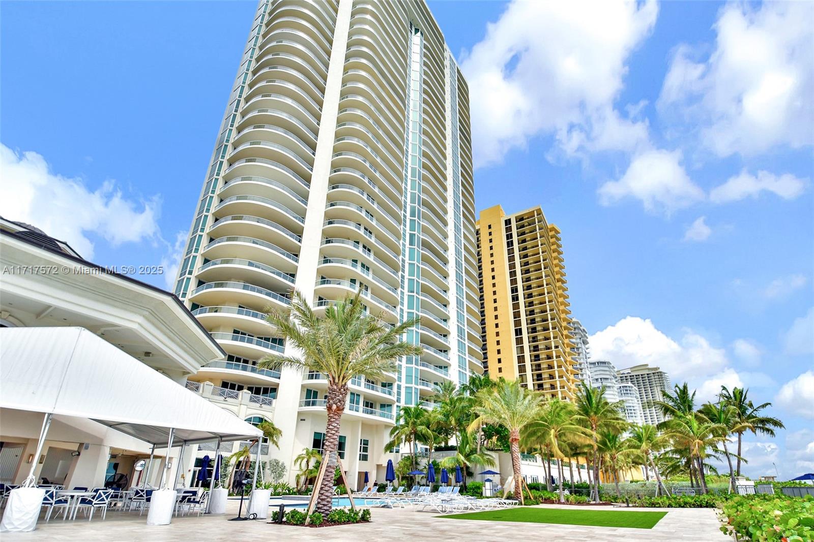 16051 Collins Ave #1004, Sunny Isles Beach FL 33160