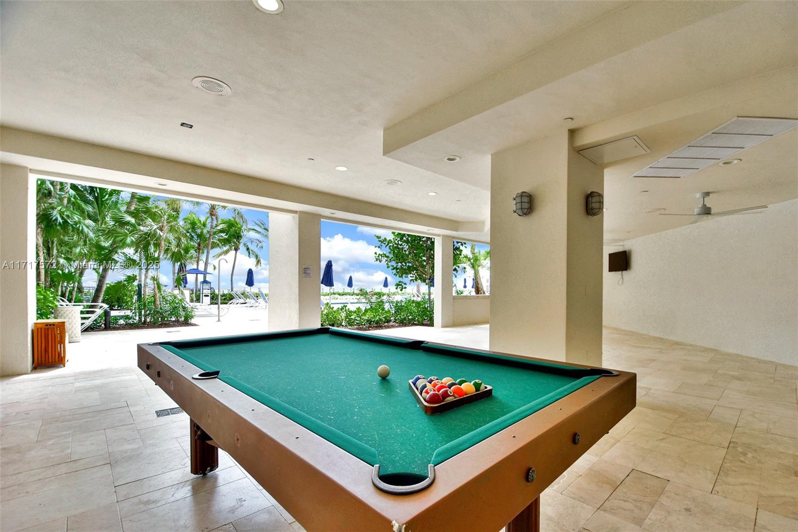 16051 Collins Ave #1004, Sunny Isles Beach FL 33160