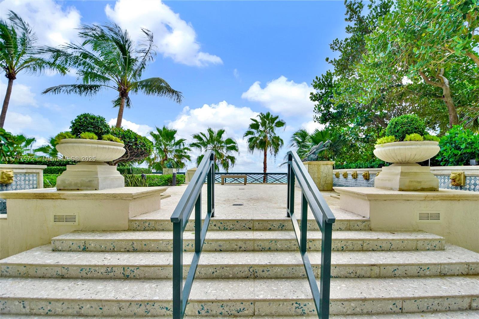 16051 Collins Ave #1004, Sunny Isles Beach FL 33160