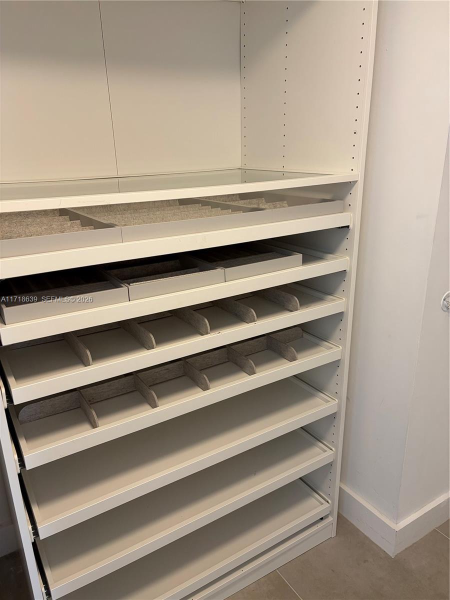 90 Alton Rd #303, Miami Beach FL 33139