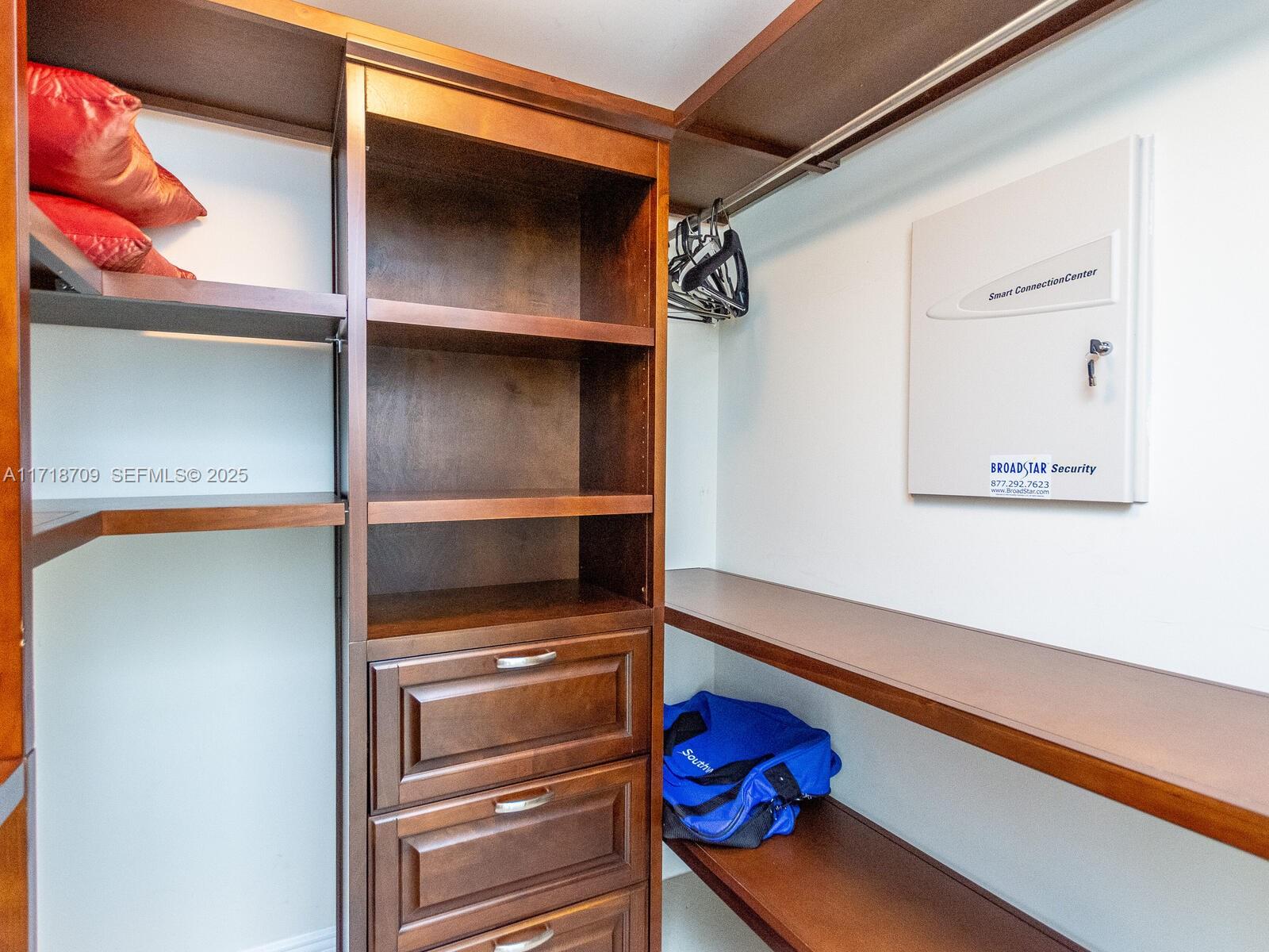 16699 Collins Ave #1709, Sunny Isles Beach FL 33160